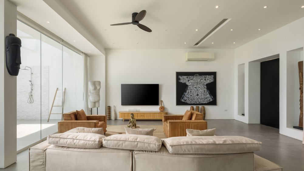 Golden Lotus - The Blossom Villa - Relaxing living area